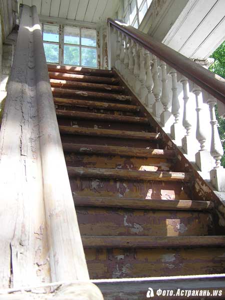 Вверх по лестнице